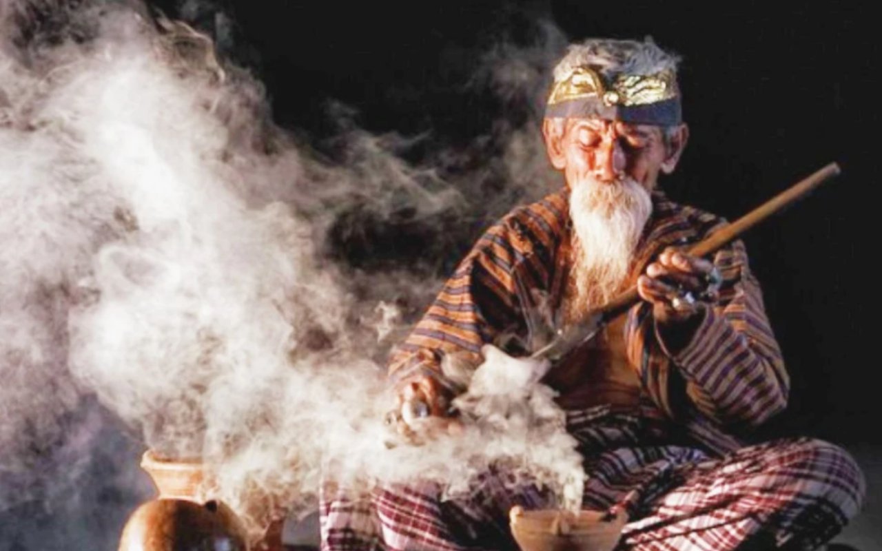 Magia en el sudeste asiático (I)  jampi en Indonesia y Malasia. 